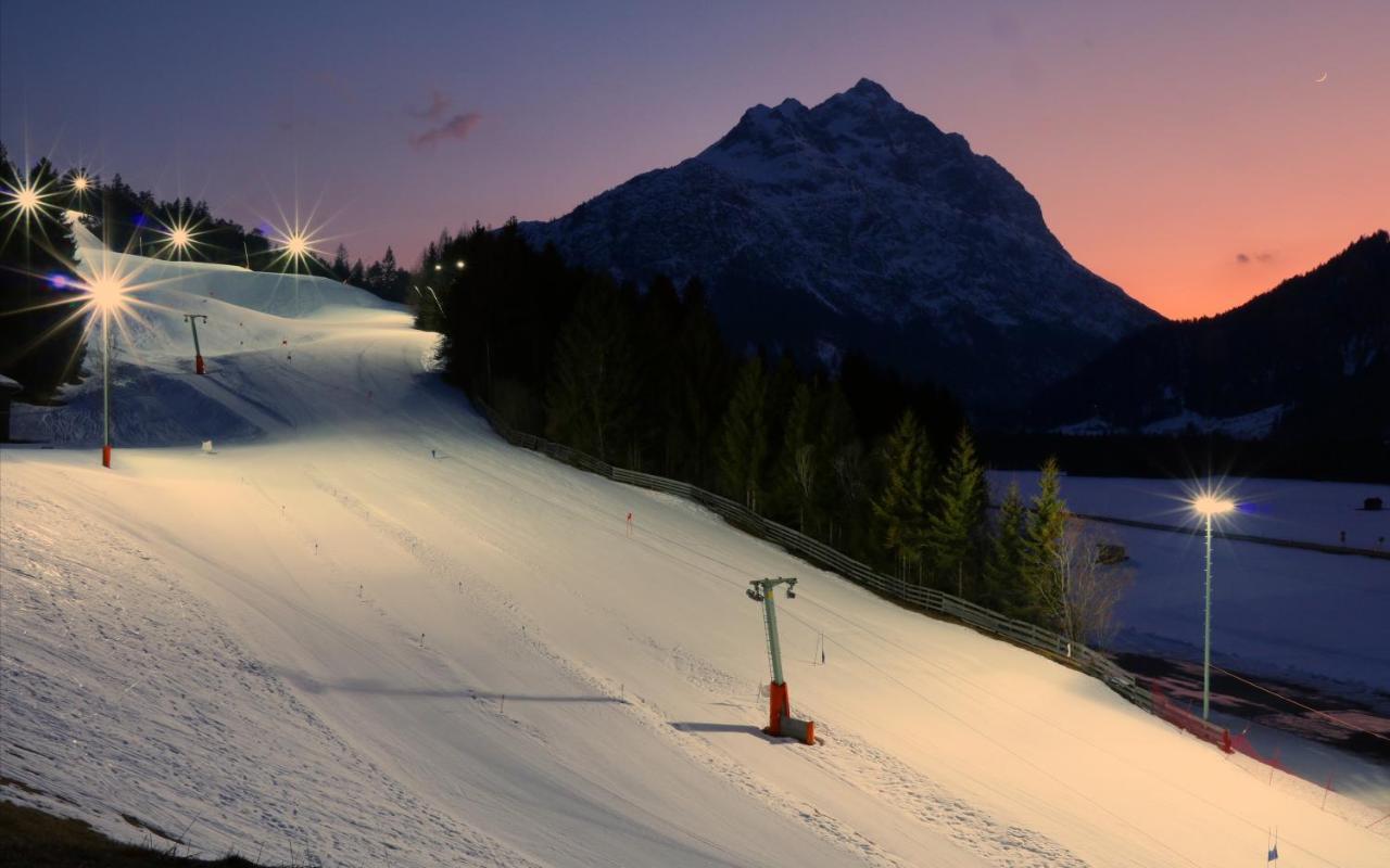 Apart-Alpin Stanzach Exterior foto