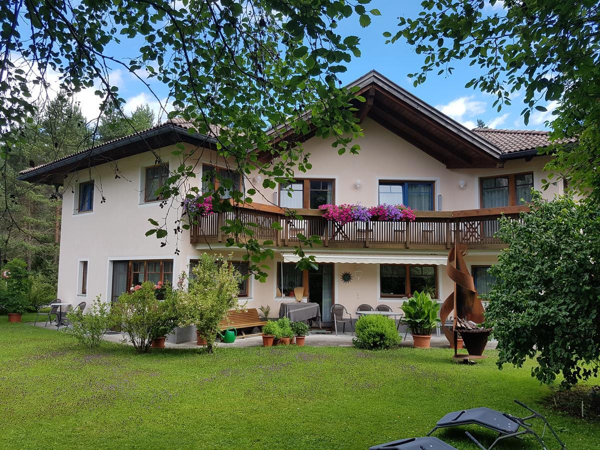 Apart-Alpin Stanzach Exterior foto